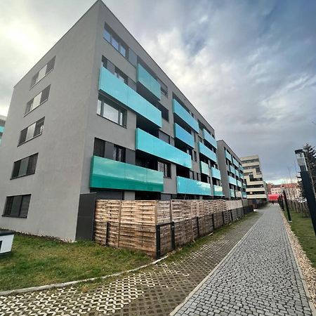 White Pearl Studio With Parking In Holesovice 프라하 외부 사진